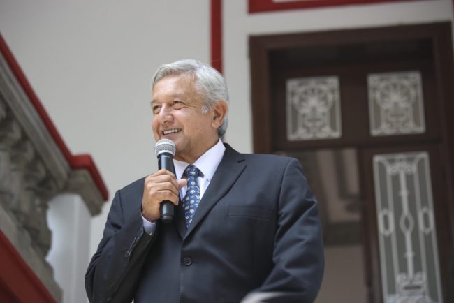 AMLO1