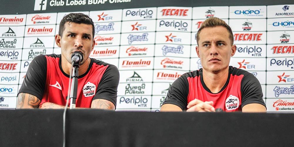 LOBOS BUAP 1
