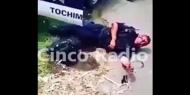 policías