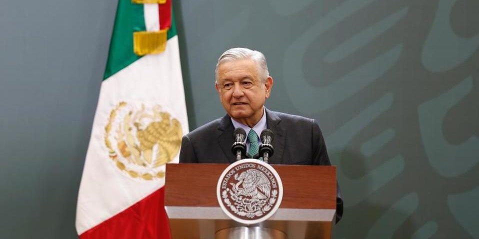 amlo-conferencia-prensa-puebla-nelly_0_22_958_595