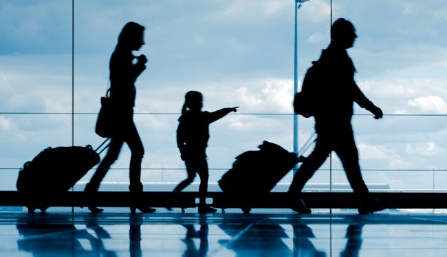 blog-volaris-que-identificacion-se-requiere-para-que-viaje-un-menor-o-infante