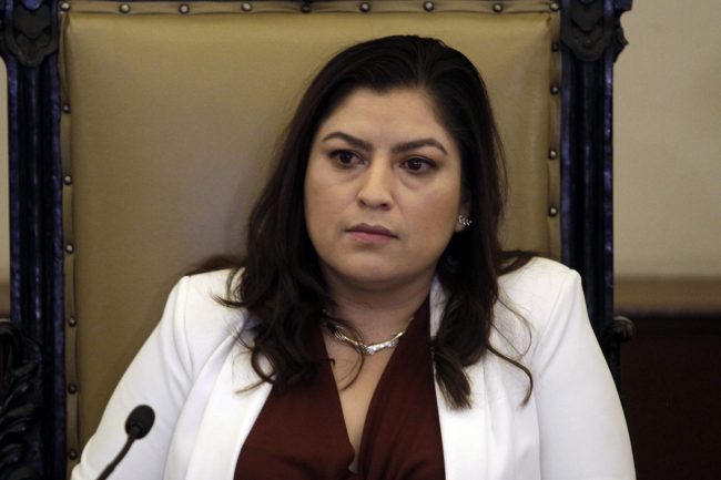 claudia-rivera-411125