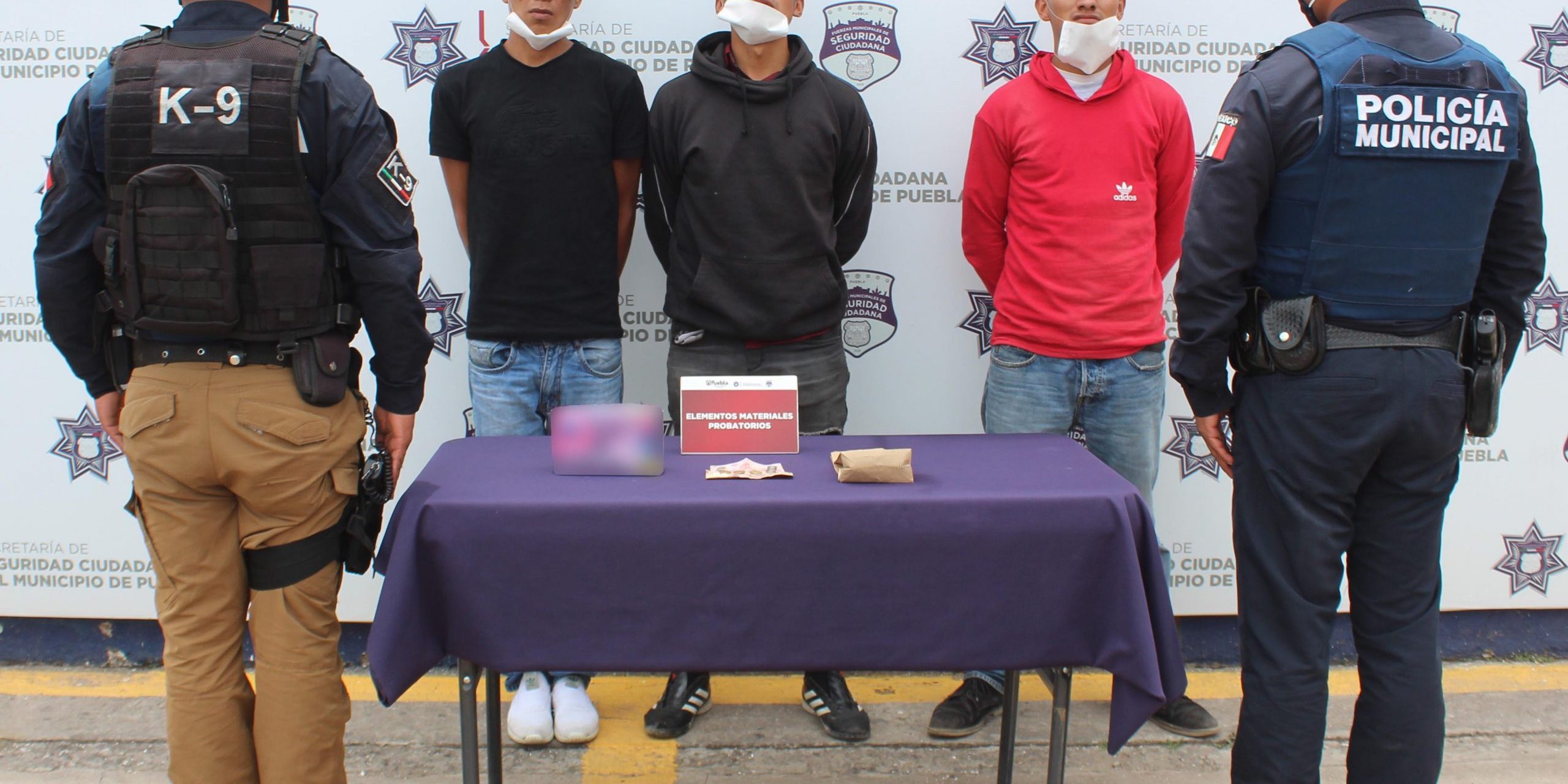 DETENIDOS (4)