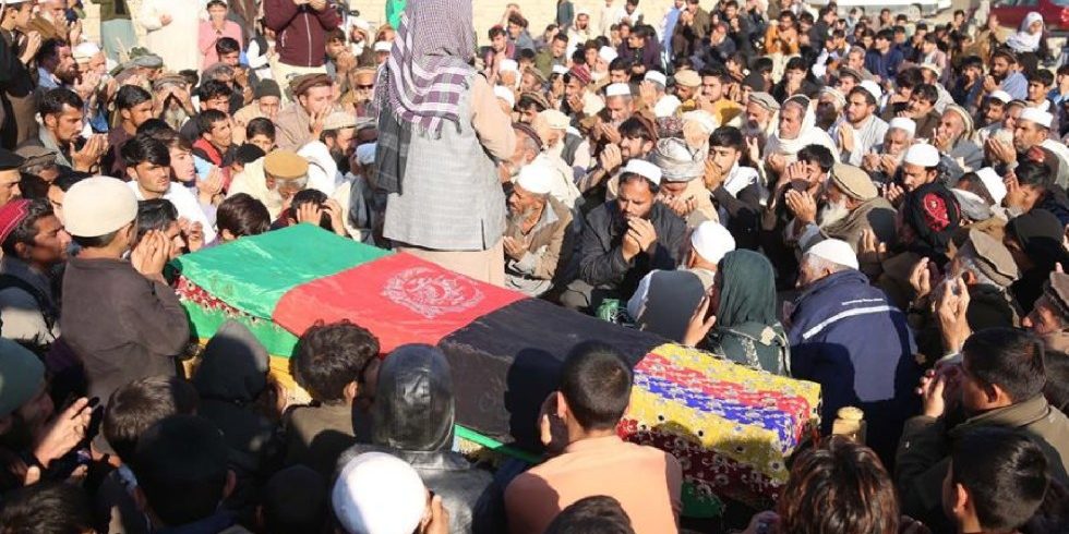 estado-islamico-reivindica-asesinato-contra-periodista-afgana-malala-maiwand-y-su-conductor