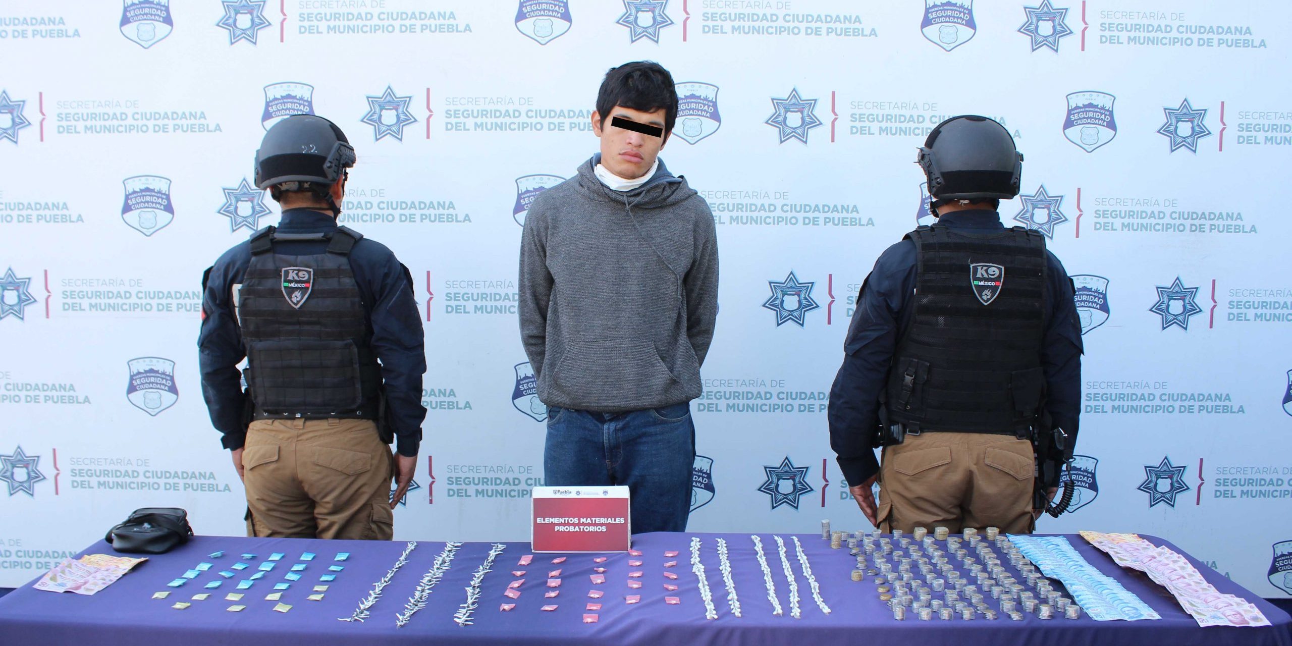 DETENIDO (4)