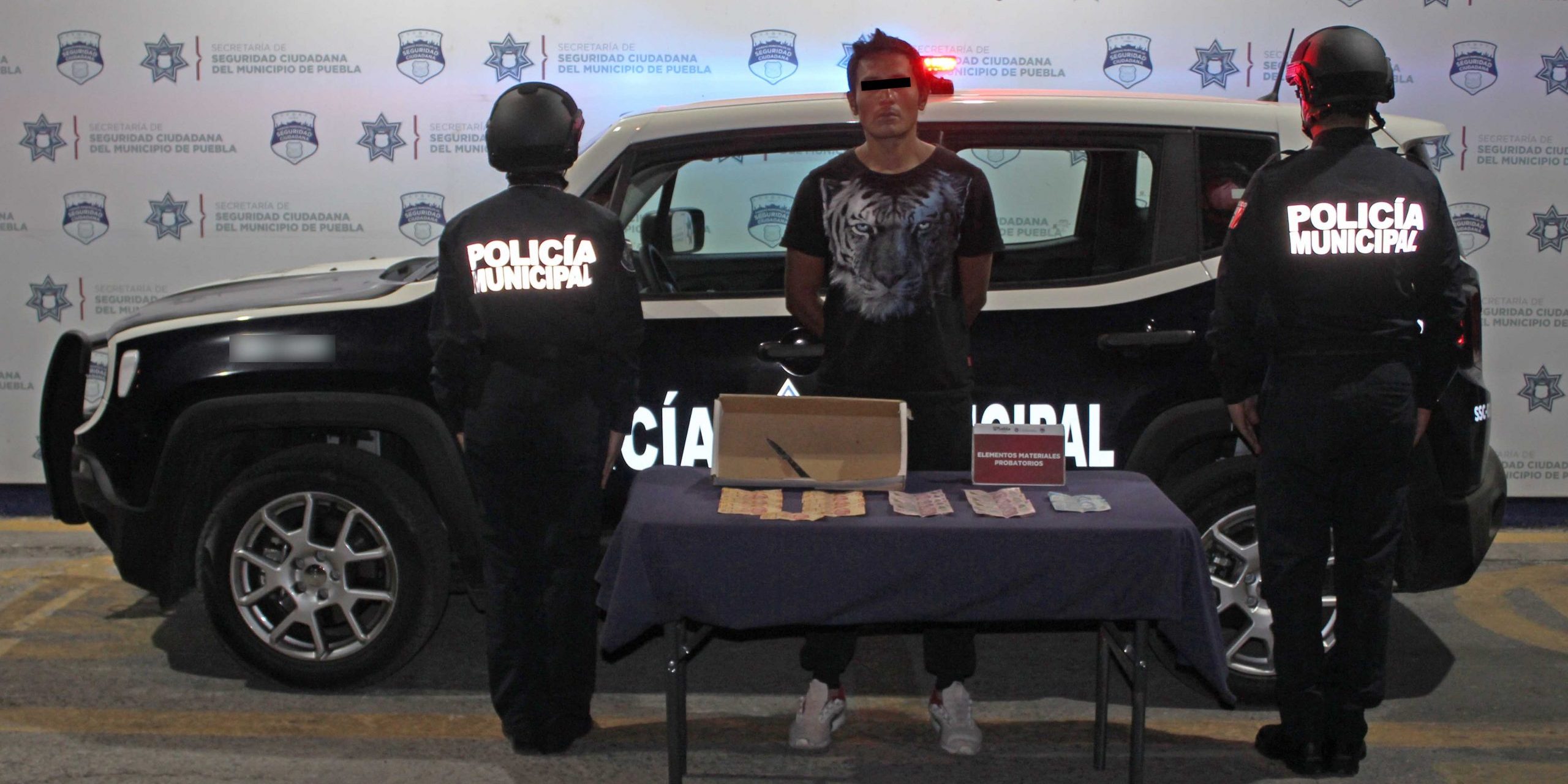 DETENIDO (7)