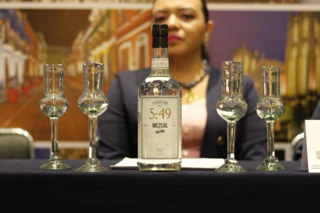 Anuncian Concurso Nacional de Marcas de Mezcal