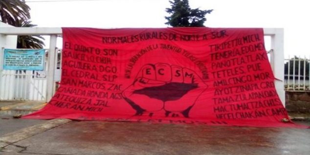 puebla_normalistas_autobus