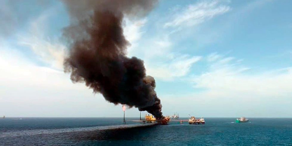 incendio-en-plataforma-petrolera-de-pemex-en-campeche