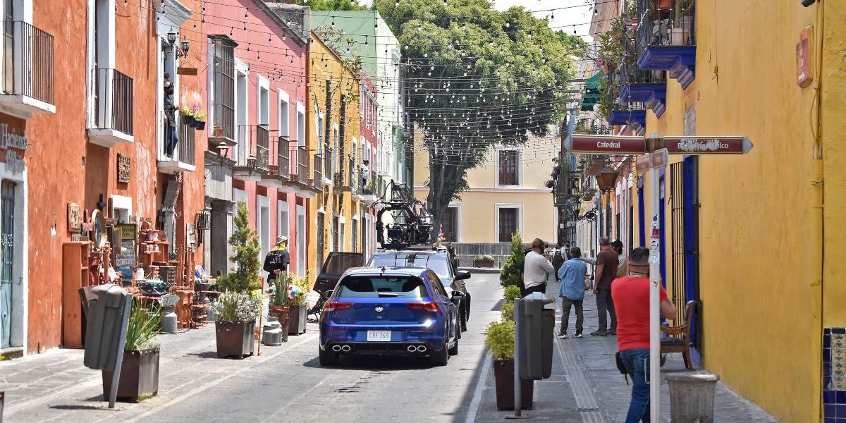 chula-puebla-volkswagen-resalta-calles