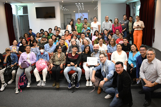 A_Conferencia_47