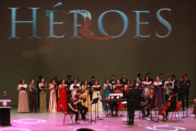 PELÍCULA HEROES 060923 (2)