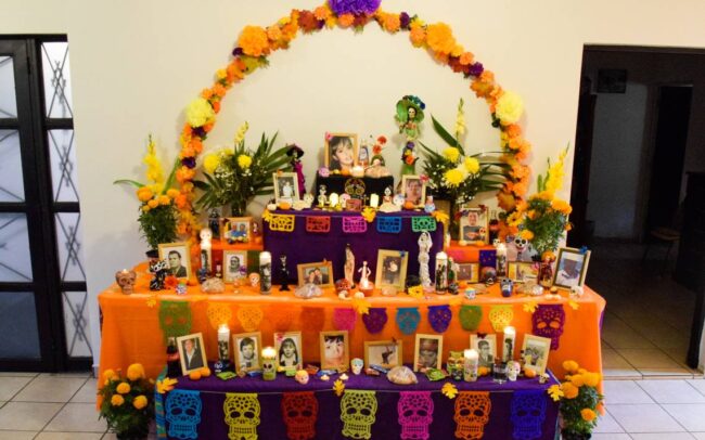 Altar de muertos de familia duranguense